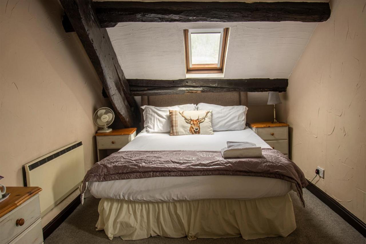 White Hart Inn Bouth Extérieur photo
