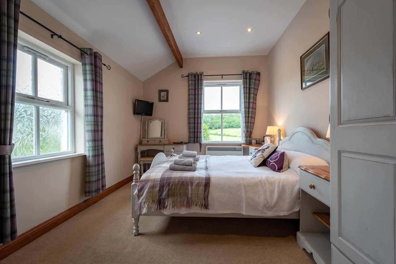 White Hart Inn Bouth Extérieur photo